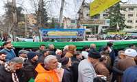 برپایی چایخانه حضرت علی بن موسی الرضا علیه السلام موکب شهدای سنگرسازان بی سنگر مازندران در مسیر راهپیمایی ۲۲ بهمن ساری