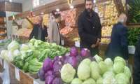 بازرسی‌ مسئولان استانی و شهرستانی از بازار شهرستان نکا؛ بررسی وضعیت کالاهای اساسی
